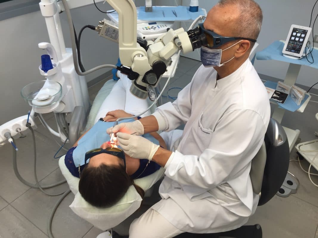 IMG 2469 1067x800 - Quelles sont actuellement les maladies oculaires les plus courantes traitées au laser ?